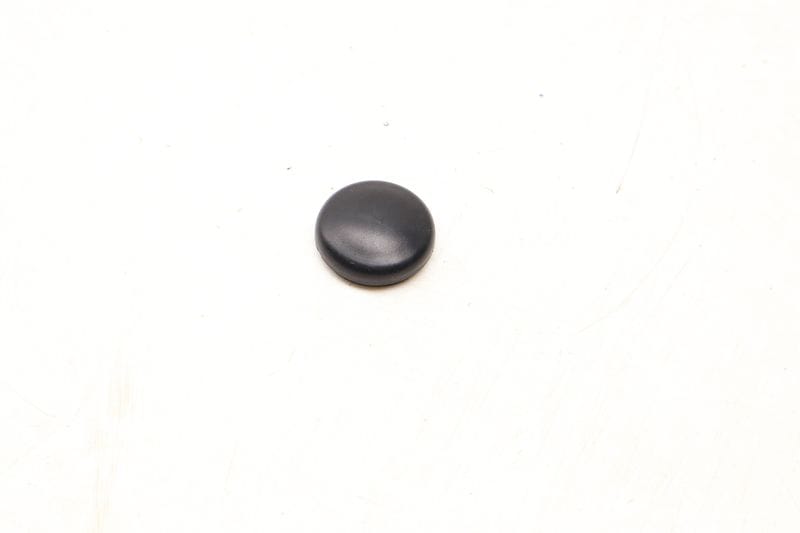 Windshield Wiper Arm Cap 8Z0955205 — Used (SKU 672438)