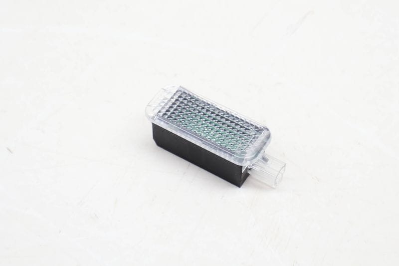 Interior LED Light 8J0947409 — Used (SKU 641887)