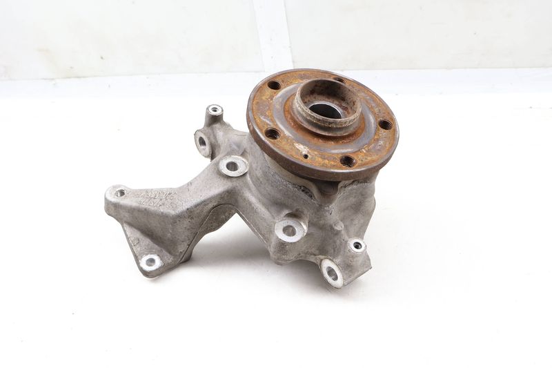 Spindle Knuckle w/ Wheel Bearing 3C0505436G — Used (SKU 642094)