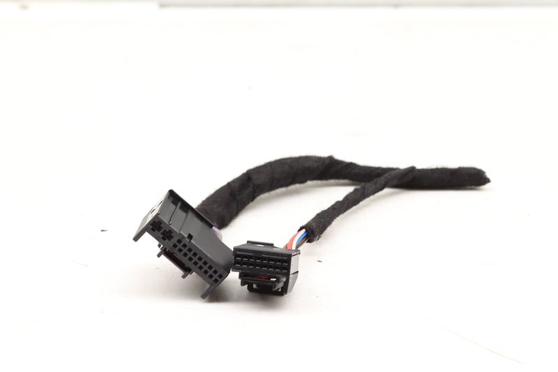 AC Climate / Temp Control Unit Wiring Harness Connector / Pigtail — Used (SKU 455296)