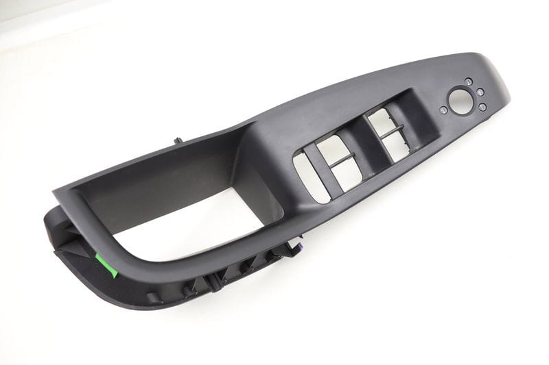 Door Handle Pull / Switch Trim 8R1867171A — Used (SKU 573849)