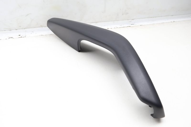 Door Pull Handle / Armrest 8R1867174 — Used (SKU 622457)
