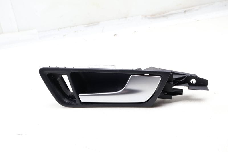 Interior Door Handle 8R0837020A — Used (SKU 661215)