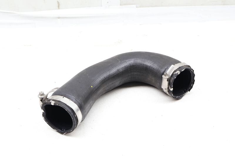 Turbo Intercooler Hose 8R0145709H — Used (SKU 661484)
