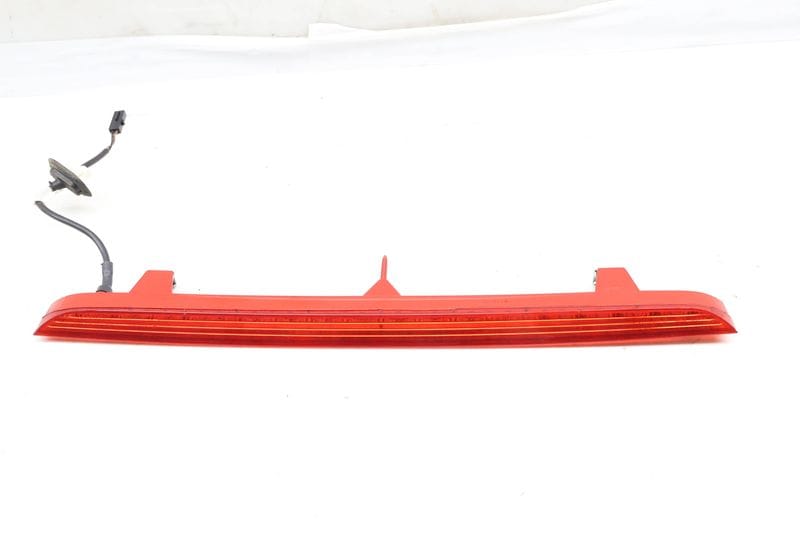 Center / Third Brake Light 8R0945097A — Used (SKU 661248)