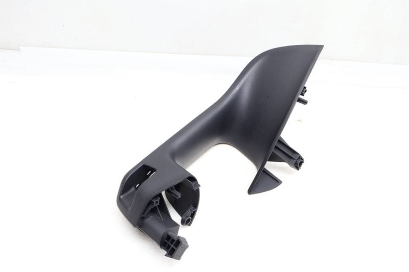 Door Pull Switch Trim 8R0867371 — Used (SKU 661175)