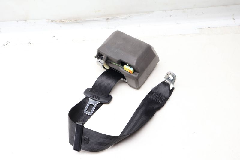 Seat Belt Retractor 8R0857805J — Used (SKU 661194)