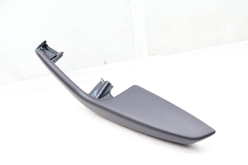 Door Pull Handle / Armrest 8R0867374 — Used (SKU 661180)