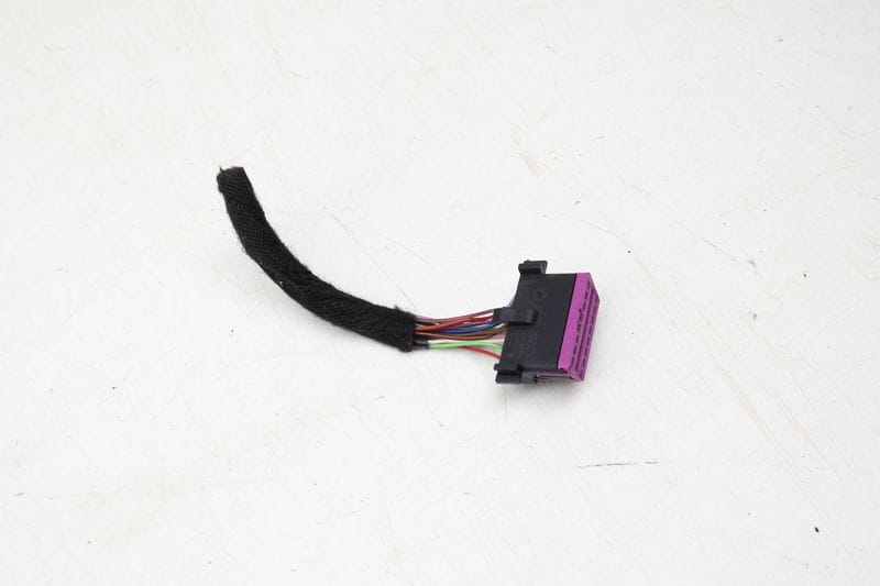 16-PIN Obd Diagnostic Wiring Connector / Pigtail 3A0972695A — Used (SKU 692632)