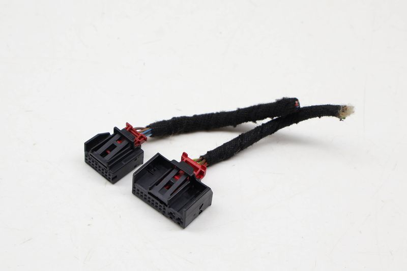 AC Climate Control / Temp Unit Wiring Connector Pigtail — Used (SKU 731547)