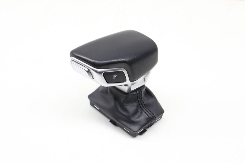 Automatic Shifter Knob w/ Boot 4M1713139F — Used (SKU 731427)