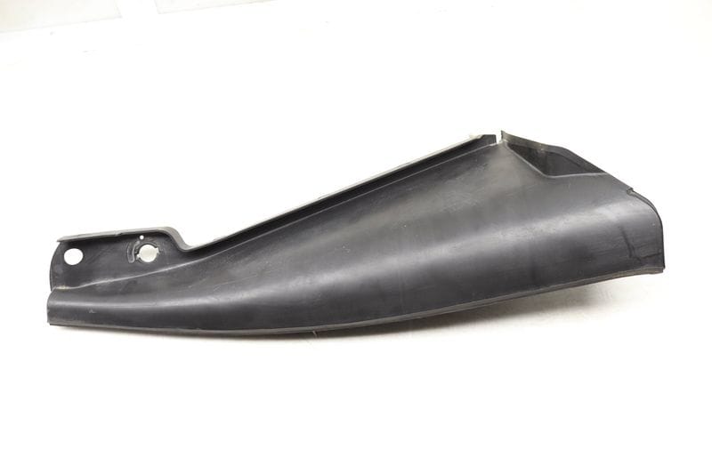 Cabin Air Intake Duct Cover 4M1815137C — Used (SKU 550729)