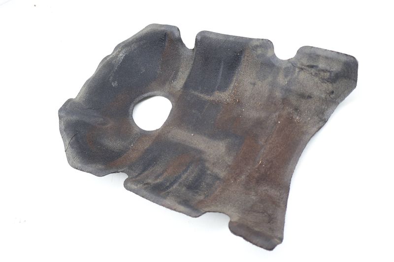 Center Engine Cylinder Head Sound Absorber 06E103977D — Used (SKU 731592)