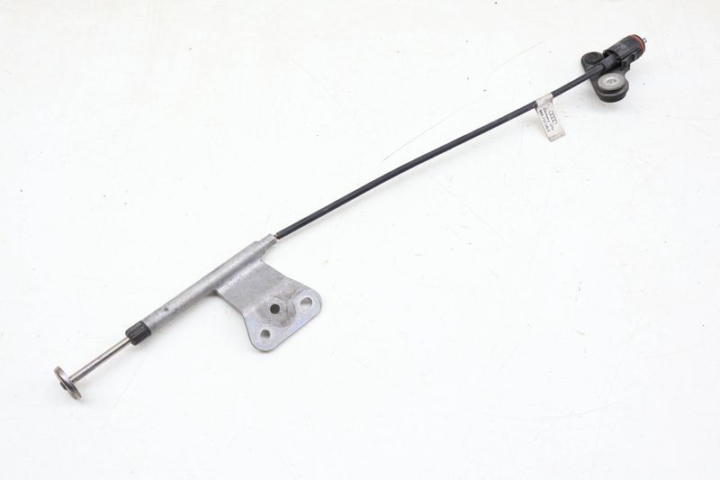 Emergency Release / Bowden Cable 4M0713045E — Used (SKU 692795)