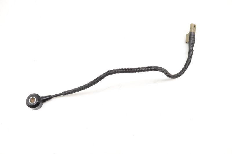 Engine Knock Sensor 06E905377H — Used (SKU 601521)