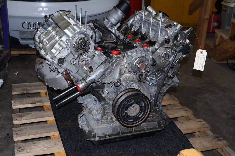 Engine Long Block Assembly (CREC) 06E100036K — Used (SKU 731328)