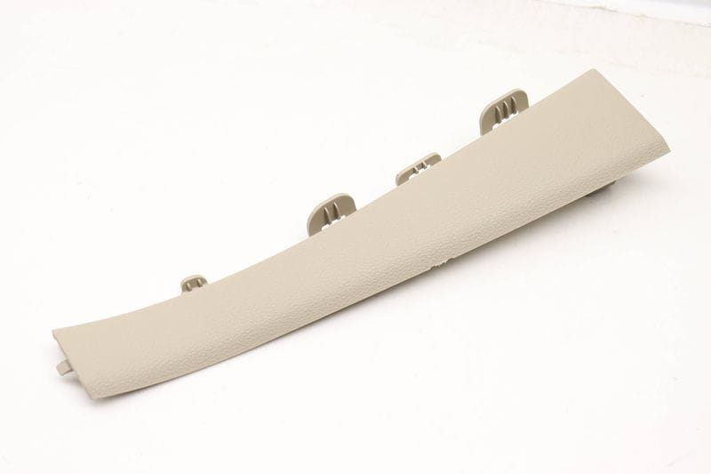 Center A Pillar Trim / Panel 4M0868203 — Used (SKU 601197)