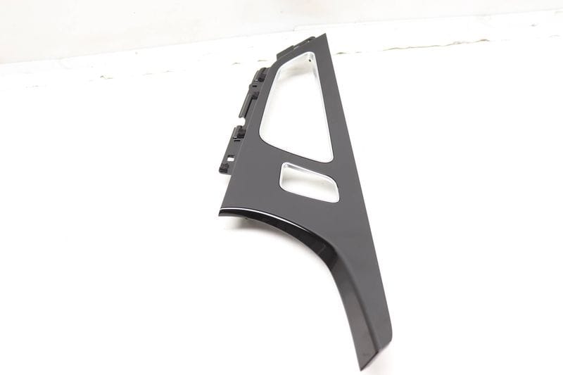 Door Panel Trim 4M0867101J — Used (SKU 601264)