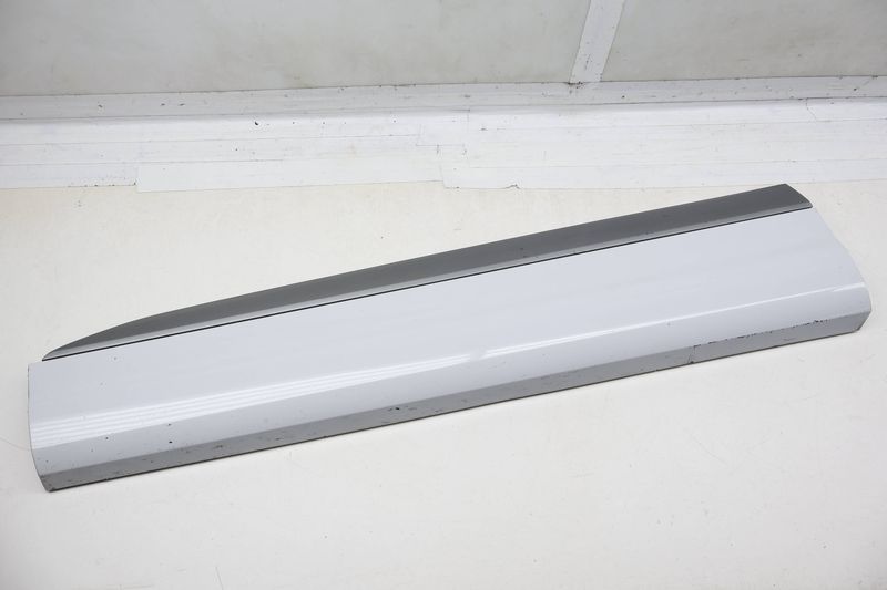 Lower Door Molding / Blade 4M0853959G — Used (SKU 731655)