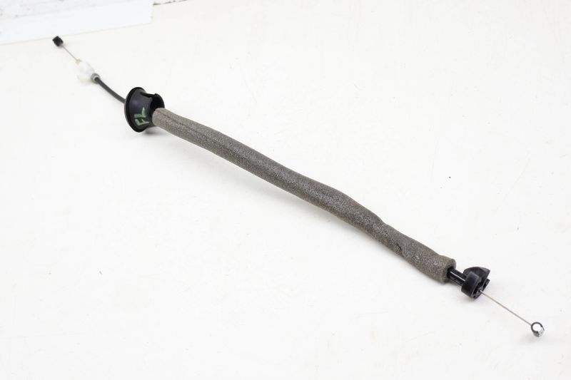 Interior Door Handle Release / Bowden Cable 4M0837085B — Used (SKU 731574)