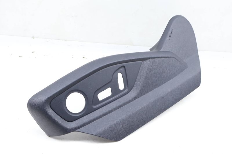 Seat Switch Trim Panel 4M0881325B — Used (SKU 646941)
