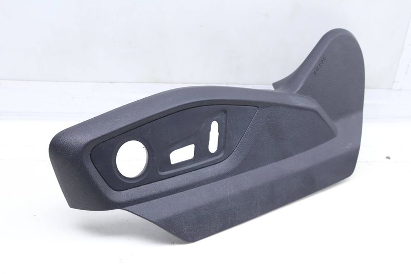Seat Switch Trim Panel 4M0881325G — Used (SKU 692747)