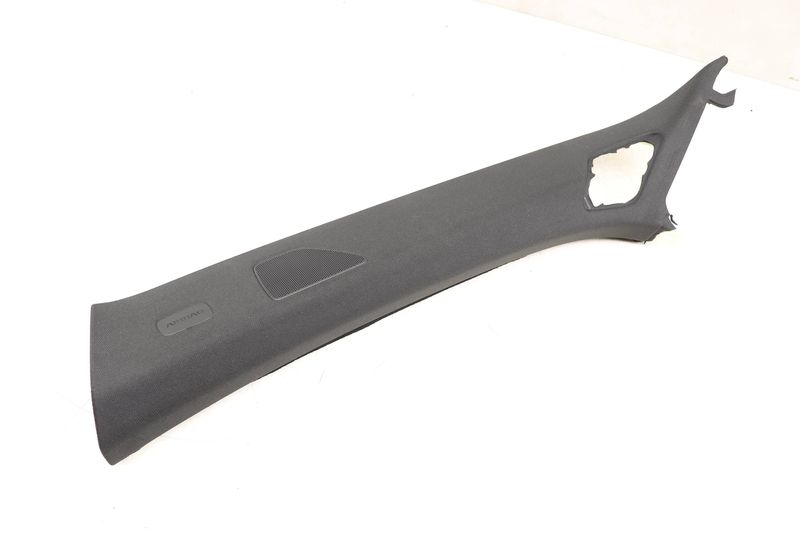 Upper A Pillar Trim / Panel 4M0867233P — Used (SKU 532131)