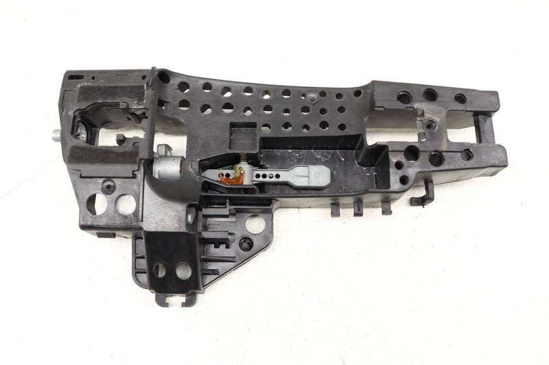 Exterior Door Handle Bracket 4M0837886A — Used (SKU 532278)