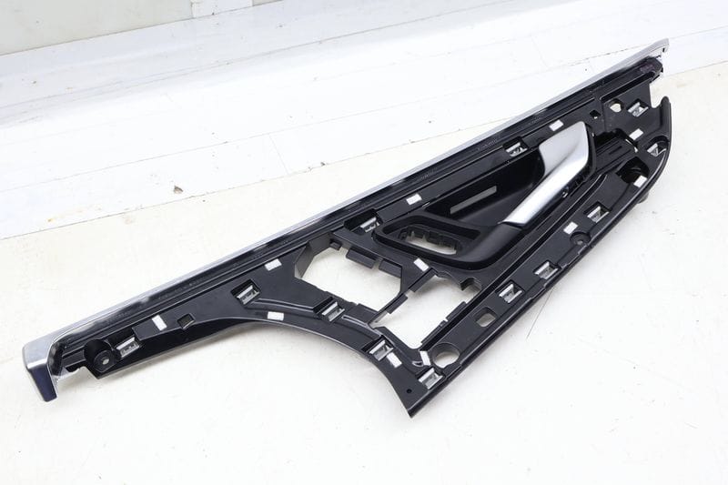 Interior Door Handle / Release 4M0837020B — Used (SKU 692771)