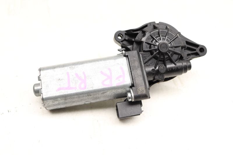 Rear Tilt / Height Seat Motor 3Q0959112 — Used (SKU 532297)