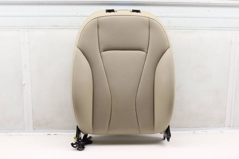 Upper Seat Backrest Cushion Assembly (LEATHER) 4M0881806B — Used (SKU 601180)