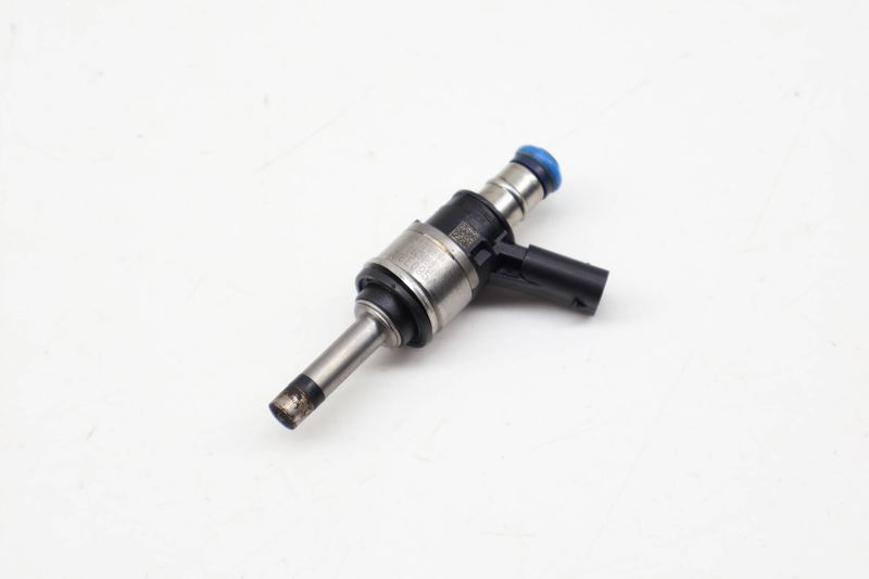 Fuel Injector 06C906036G — Used (SKU 731464)