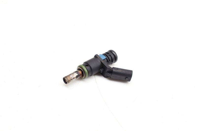 Fuel Injector 06E906031A — Used (SKU 704930)