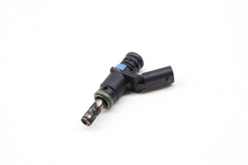 Fuel Injector 06E906031A — Used (SKU 731502)