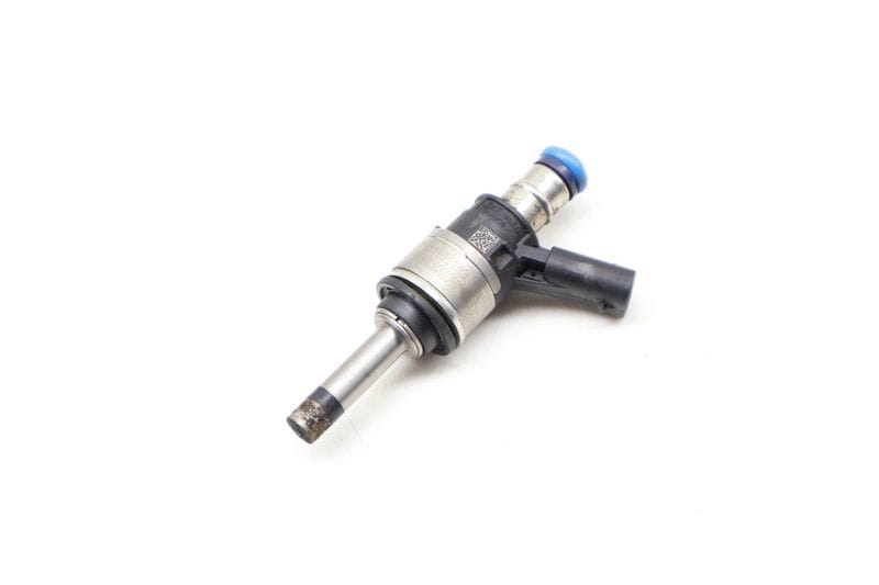 Fuel Injector (HIGH PRESSURE) 06C906036D — Used (SKU 646898)