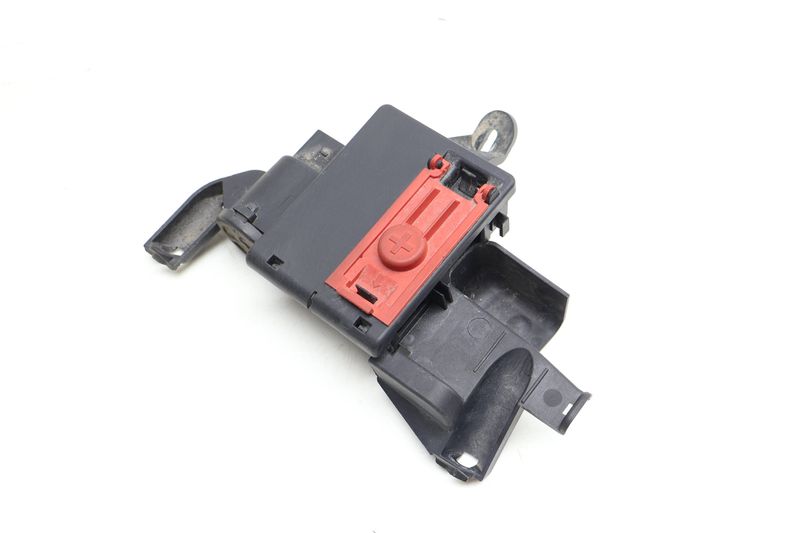 Fuse / Battery Junction Box 4M0941823A — Used (SKU 692546)