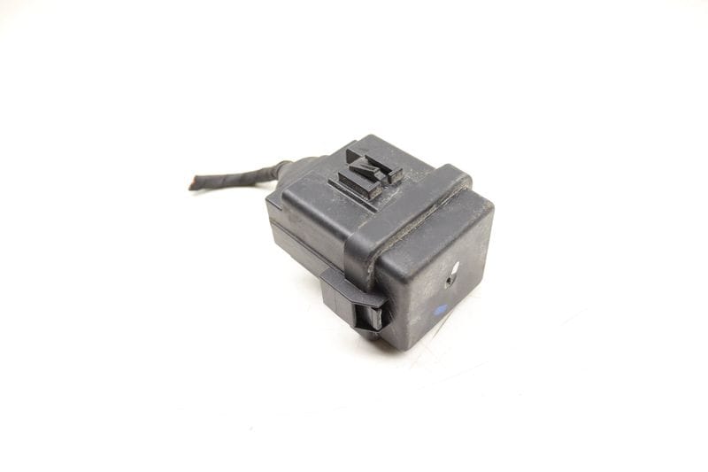 Fuse Box / Relay Housing 8W0937124A — Used (SKU 551079)