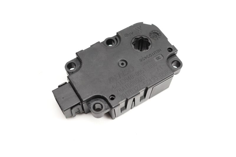 HVAC Flap / Servo Air Motor / Actuator 4M0820511 — Used (SKU 532368)