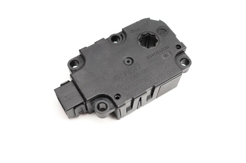 HVAC Flap / Servo Air Motor / Actuator 4M0820511 — Used (SKU 532370)