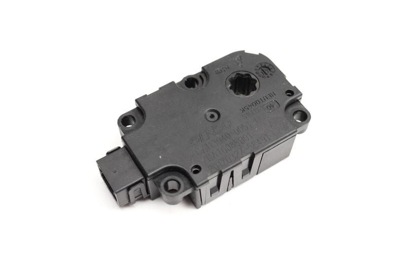 HVAC Flap / Servo Air Motor / Actuator 4M0820511 — Used (SKU 532382)