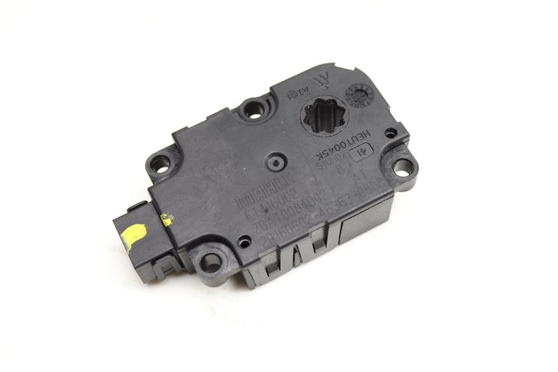 HVAC Flap / Servo Air Motor / Actuator 4M0820511 — Used (SKU 550763)