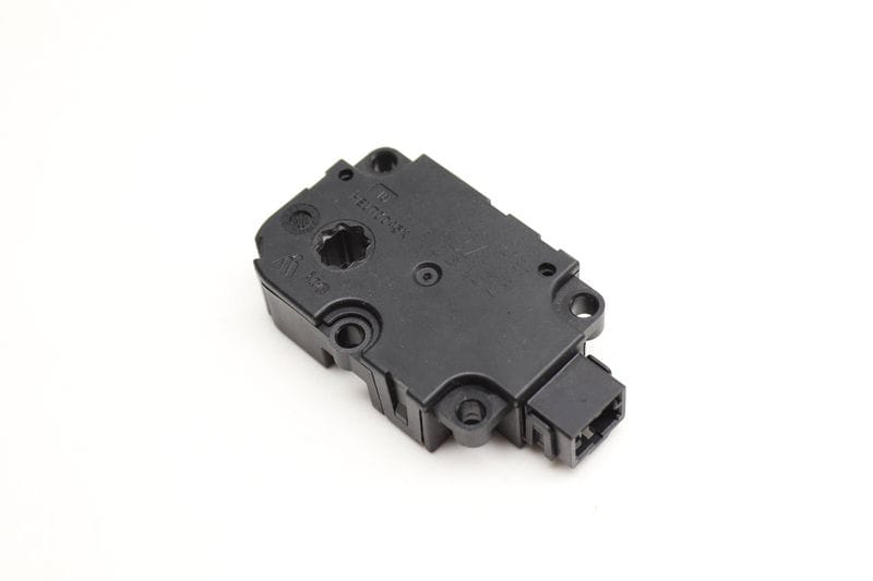 HVAC Flap / Servo Air Motor / Actuator 4M0820511 — Used (SKU 601370)