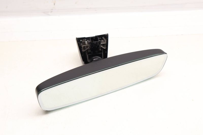 Interior Rear View Mirror (AUTO Dim / COMPASS) 8W0857511B — Used (SKU 692733)