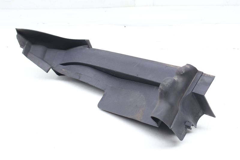 Cowl Cover / Trim 4M0821169B — Used (SKU 692824)