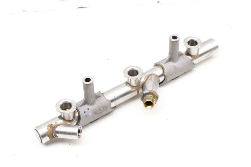 Fuel Rail / Pipe 06E130089AF — Used (SKU 647166)