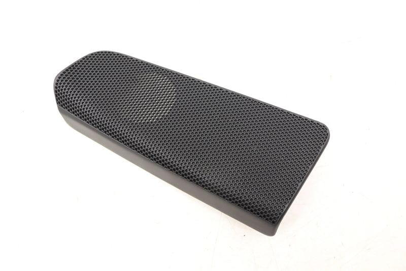 Lower B Pillar Speaker Grille 4M0867239 — Used (SKU 532144)