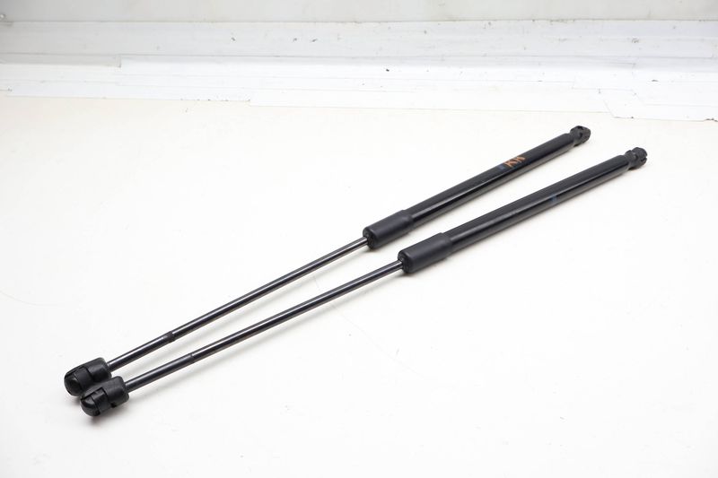 Trunk Hatch Strut / Shock Set 4M0827552A — Used (SKU 731665)