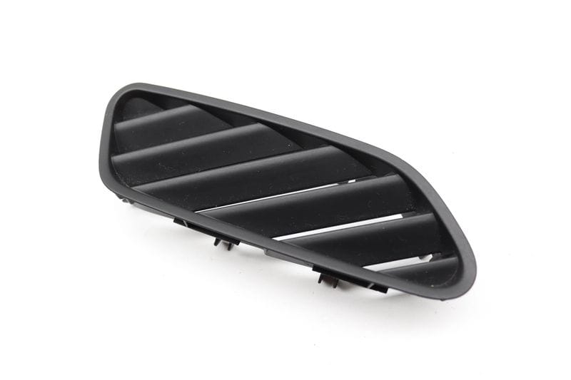 Upper Dash Defrost Vent 4M1819793 — Used (SKU 550593)