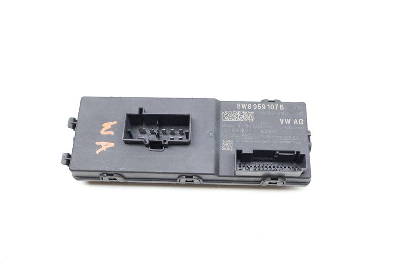 Liftgate / Trunk Control Module 8W8959107B — Used (SKU 692552)