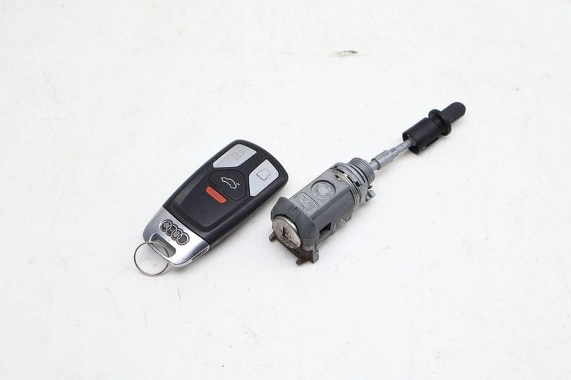 Lock Switch / Cylinder Set w/ Key 4M0898374B — Used (SKU 705213)
